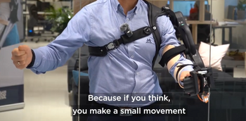 VIDEO Un exoschelet sprijină mișcarea membrelor afectate la pacienții cu accident vascular cerebral / Povestea unei (…)