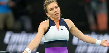 Simona Halep, vizată de același bărbat care a hărțuit-o pe Andra Măruță. Ce mesaj a primit fostul lider mondial