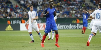 VIDEO | Avalanșă de transferuri la Ploiești! Un internațional camerunez, fost coleg de vestiar cu Mbappe, (…)