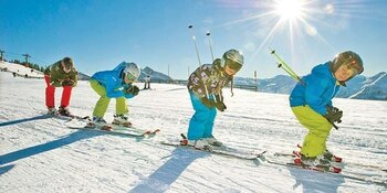Când este vacanța de schi 2026 în București și în alte județe