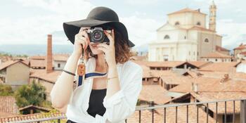 Taxă pentru turiștii care vor să facă poze! Unde se aplică legea care a stârnit un val de nemulțumiri