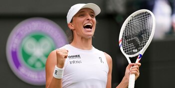 Surpriză mare la Wimbledon. Pe cine va întâlni poloneza Iga Swiatek în marea finală