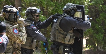 Exercițiu INTERNAȚIONAL de securitate în Dâmbovița cu 500 de militari din 15 țări. Jandarmeria: „Apel la populație (…)