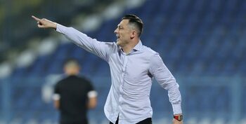Mirel Rădoi, furios după ce a condus cu 3-0 și a terminat 3-3 la Arad! „Să termini, să nu le mai dai oxigen”