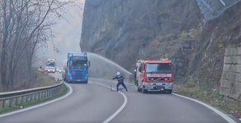 DRDP Craiova: Rute ocolitoare pentru a evita DN 7, blocat de o autocisternă care pierde gaz