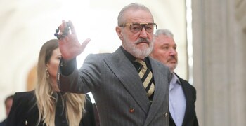 Câți bani i s-au cerut șpagă lui Gigi Becali pentru a intra la facultate. „Plâng singur în mașină și mă gândesc”