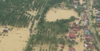 Asia, sub ape! 600 de persoane au murit în urma inundațiilor