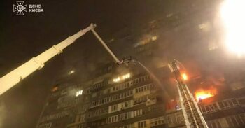 Noapte de groază la Kiev: Rusia a lovit din nou! Trei morţi şi 30 de răniţi după un atac cu drone