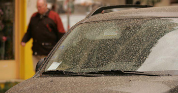 Un val de praf saharian va traversa județul Bihor în acest weekend. Depunerile de praf vor fi vizibile