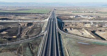 Cum arată din dronă lotul autostrăzii A7 care se deschide complet traficului de la ora 15.00