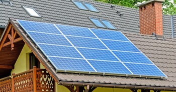Panourile solare devin o problemă globală de deșeuri