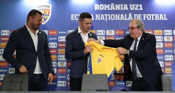 Noul selecționer de la tineret impune o disciplină de fier, după ce tricolorii mici și-au bătut joc de Daniel Pancu