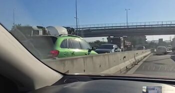 Momentul în care un șofer român este prins mergând pe contrasens, pe autostradă. Ce au descoperit politștii despre (…)