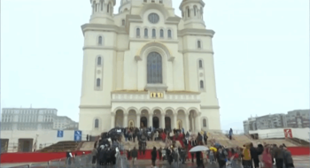 Când se va redeschide Catedrala Mântuirii Neamului, după ce și-a deschis porțile pentru enoriași doar de Sfântul (…)