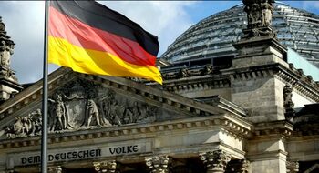 Germania alocă un miliard de euro pentru îngrijirea la domiciliu a supraviețuitorilor Holocaustului