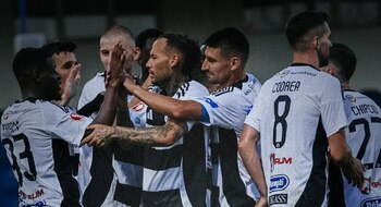 Universitatea Cluj a dat de pământ cu Metaloglobus, în deschiderea noului sezon din Superliga