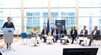 Acțiune fără precedent la nivel european: Eurodeputați și miniștri din Europa de Est cer protejarea finanțării (…)