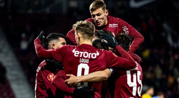 CFR Cluj l-a adus pe Zouma, dar face ORDINE în curtea lui Mandorlini! Fotbalstul cu doar 6 meciuri bifate, pus pe liber