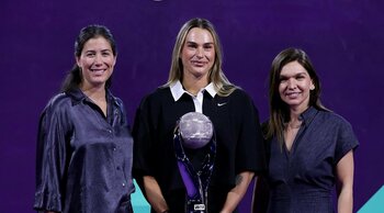 Simona Halep la Turneul Campioanelor, alături de Muguruza şi Sabalenka: „Un singur teren. Trei jucătoare numărul 1 (…)