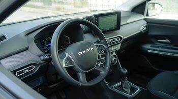 „Nimeni nu se pune cu DACIA asta”. Modelul care i-a înnebunit pe spanioli
