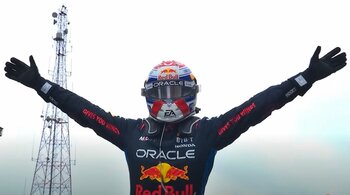 „I-aș fi spus că este un idiot” – Verstappen uimește lumea F1 după revenirea incredibilă din finalul sezonului