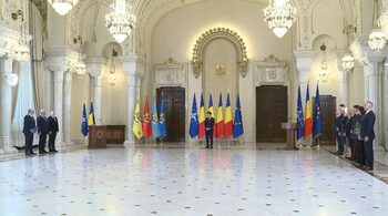 Trei noi judecători la Curtea Constituțională au depus jurământul la Cotroceni. Sorin Grindeanu a lipsit de la ceremonie