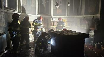 A luat foc biserica "Adormirea Maicii Domnului" din Dorohoi