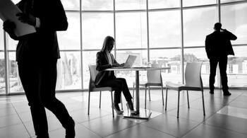 Achilles Capital finalizează achiziția participației BERD la AxFina