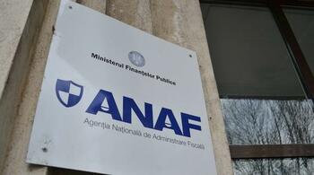 Angajații de la Finanțe amenință cu oprirea activității