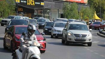 Atenție la anunțurile de mașini. Cum au fost păcăliți zeci de români: "Mi-au dat încrederea să achit 8.000 de (…)