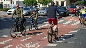 Bujduveanu vrea să crească folosirea bicicletei în București