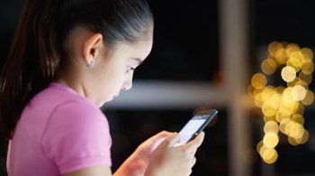 Atenție ce dăruiți de Crăciun! Există un „cadou otrăvit”, pentru copii. Risc ridicat de depresie, obezitate și insomnii