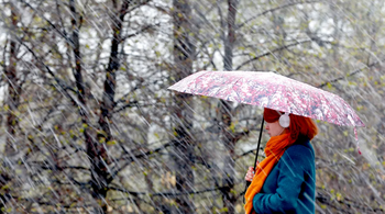 Meteorologii spun să ne îmbrăcăm mai gros. ANM, informații de ultimă oră pentru Gândul: „Vremea va deveni rece (…)