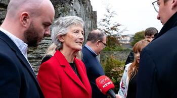 Catherine Connolly, pe cale să devină noua președintă a Irlandei