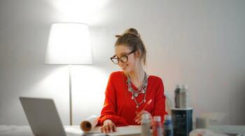 De la angajat la freelancer: 4 piloni esențiali pentru o tranziție de succes