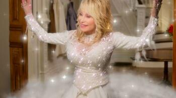 Dolly Parton şi-a liniştit fanii după ce sora sa le ceruse cu o zi înainte să se roage pentru artistă