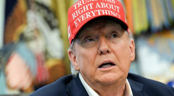 Donald Trump spune că liderii europeni îl numesc „președintele Europei”