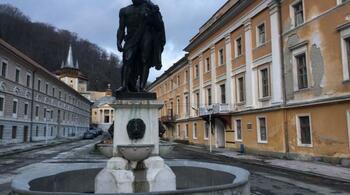 Jaful de la Herculane, episodul 2: statul prăduiește privații