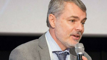 Dr. Mihai Craiu: Dacă vedeți aceste semne și copilul are sub 6 luni fugiți la spital. IMEDIAT!