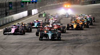 Formula 1: spectacol, suspans și viteză. Marele Premiu de la Las Vegas va fi difuzat duminică, de la 06:00, pe (…)