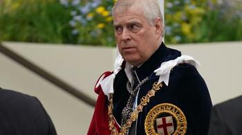 Fratele Regelui Charles, controversatul prinț Andrew al Marii Britanii, renunță la titlul de duce