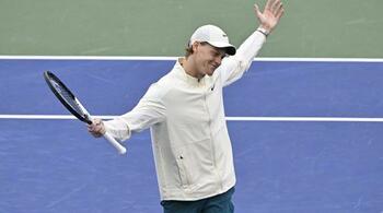 Jannik Sinner s-a calificat în finala Turneului Campionilor pentru al treilea an consecutiv