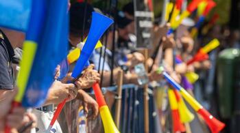 Mii de angajați din administrația publică protestează în Piața Victoriei