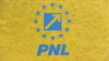 Se pregătește "revoluția" în PNL. Partidul își reduce conducerea la jumătate