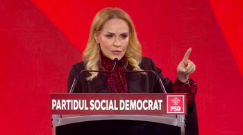 Gabriela Firea, atac la adresa USR-iștilor „ipocriți” care au mers la Catedrală doar pentru „oportunități foto”