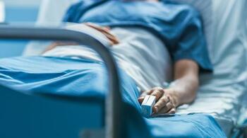 Timișoara-Iași, drumul spre vindecare: Tumoră cerebrală inoperabilă, scoasă cu succes la Iași