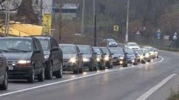 Trafic intens pe Valea Prahovei și Valea Oltului, probleme și pe A1 la intrarea în Capitală