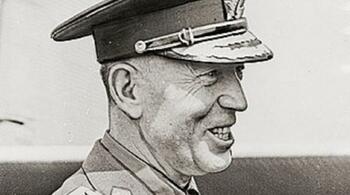 Troiţa din Tâncăbeşti, unde era comemorat liderul legionar Corneliu Zelea Codreanu, distrusă