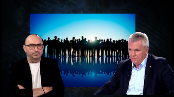 Răzvan Savaliuc: „DECIZIA nu mai este la cei pe care îi alegem, ci la unele persoane pe care nu le cunoaștem”