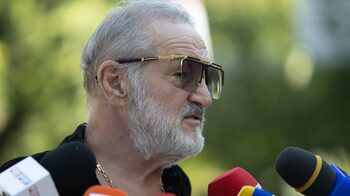 „Am plâns vreo jumătate de oră în mașină după”. Gigi Becali i-a dat tratamentul de 40.000 de euro în mână, într-o (…)